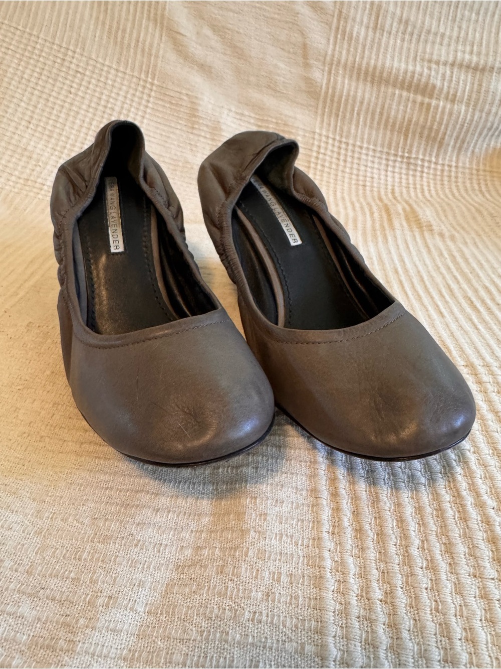 Vera Wang Gray Leather Ballet Wedges
